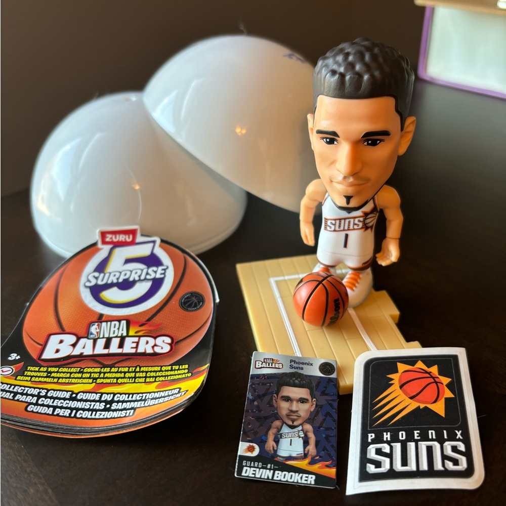 ZURU NBA Ballers 5 Surprise Mystery Figure DEVIN BOOKER, Phoenix Suns